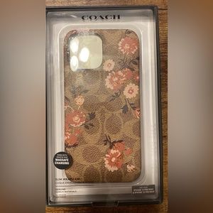 Coach iPhone 12&13 Pro Max slim case